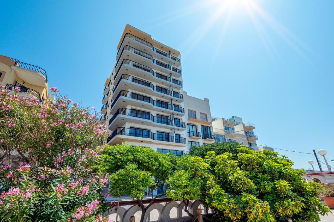 סיינט פול ביי Islet Promenade Seafront Family Apartment With 2 Balconies By Getawaysmalta מראה חיצוני תמונה